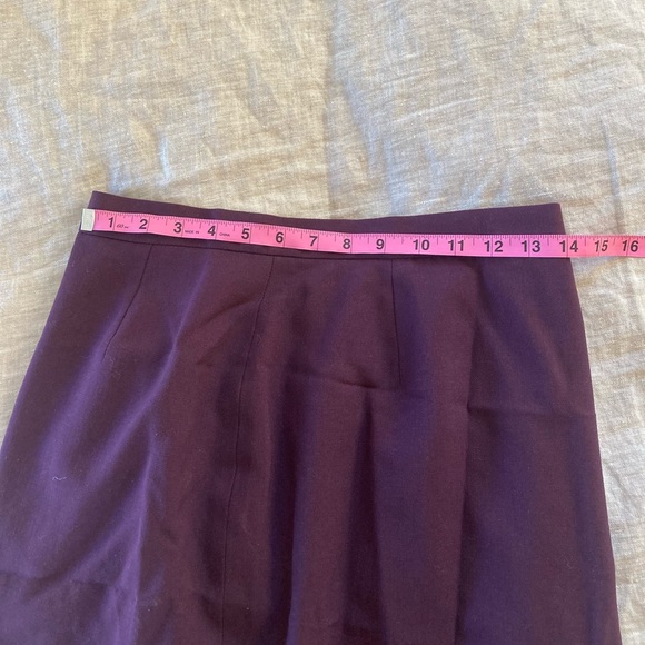 100% Wool Skirt with lining - Picture 9 of 9